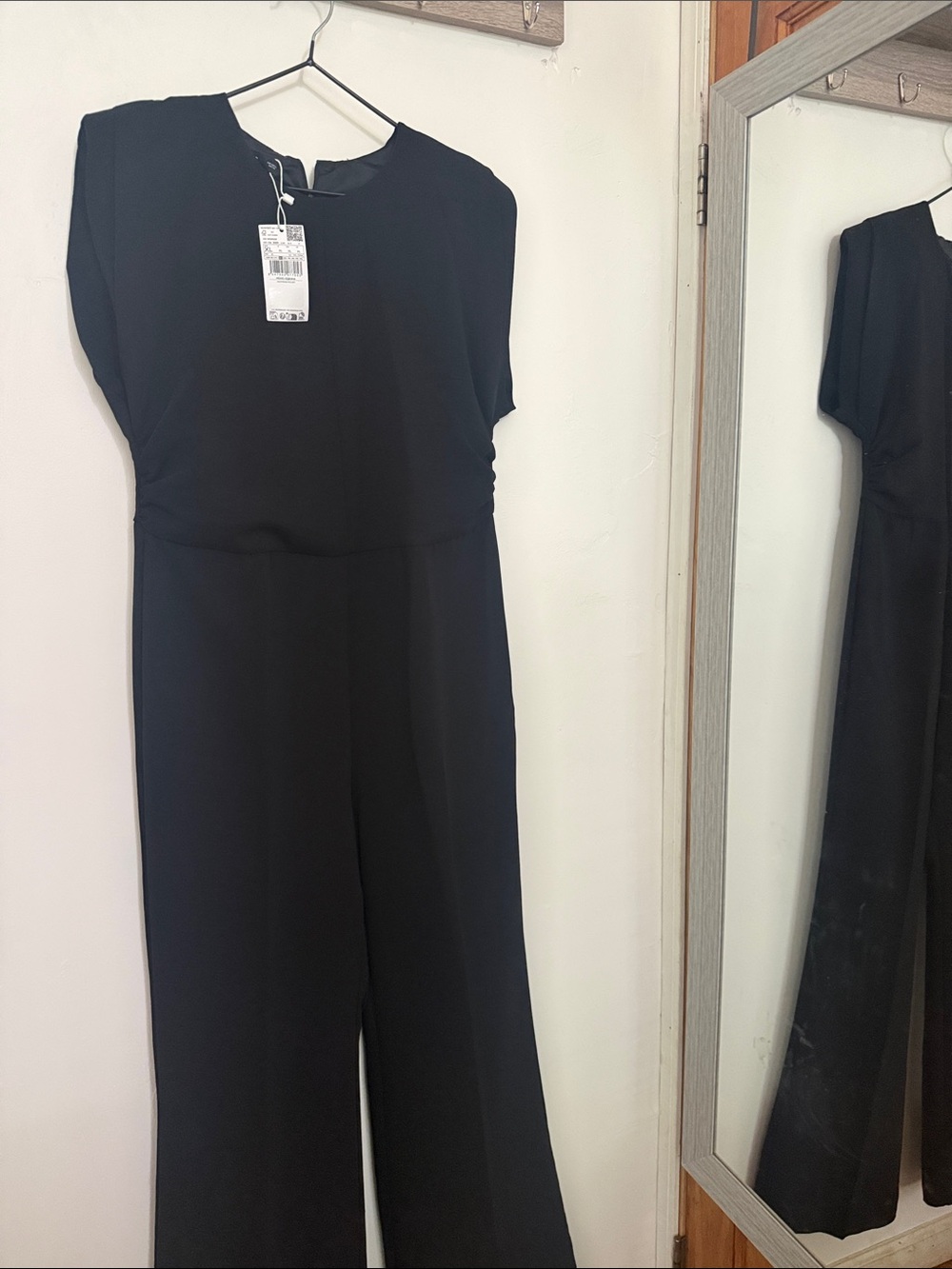 Mango Black Short-Sleeve Wide-Leg Jumpsuit